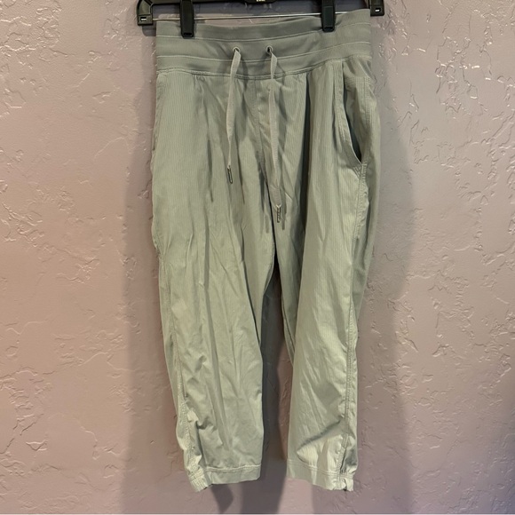lululemon athletica Pants - lululemon athletica Light Gray Cropped Dance Studio Pants - 2